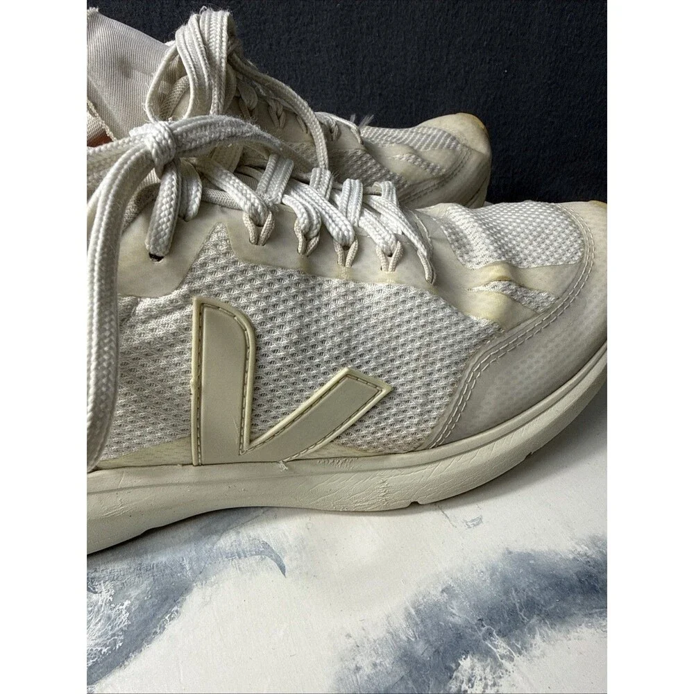 Veja Condor 2 Alveomesh White Pierre Running Sneakers Shoes Womens Size 9 EU 40